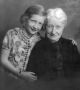 Datter Laura Barfoed sammen med sin mor, Emilie Barfoed Datter Laura Barfoed sammen med sin mor, Emilie Barfoed